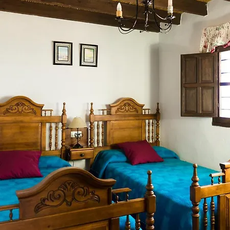 Winehouse With Big Pool, Bbq, Wifi, Close To Malaga Holiday home Borge