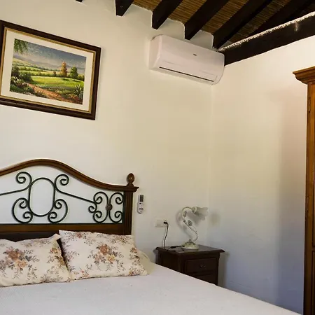 בית נופש Winehouse With Fireplace&heating,bbq, Wifi, Pool, Close To Malaga Borge