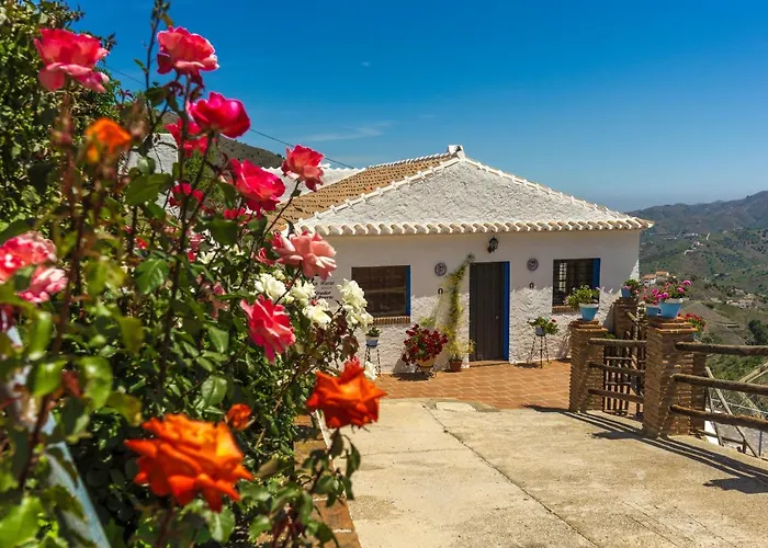Winehouse With Fireplace&heating,bbq, Wifi, Pool, Close To Malaga Hébergement de vacances *